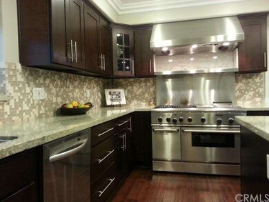 Newer Cabinetry, Themodore Range and Hood with dua