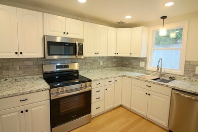126 Green St unit A, Marblehead, MA 01945 - photo 5