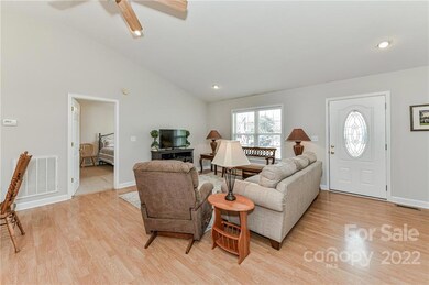 218 Swann Rd, Statesville, NC 28625 - photo 6