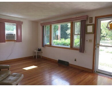 5 Estabrook Rd, Worcester, MA 01606 - photo 4