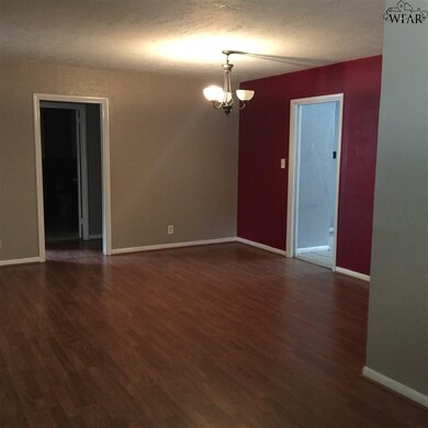 3901 Southmoor Ln, Wichita Falls, TX 76302 - photo 4