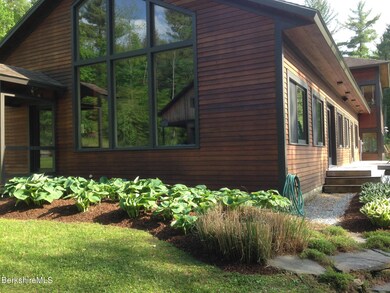 530 White Oaks Rd, Williamstown, MA 01267 - photo 2