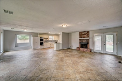 6612 N Ann Arbor Ave, Warr Acres, OK 73132 - photo 7