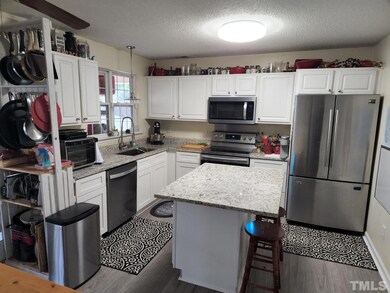 202 Quisisana Rd, Apex, NC 27502 - photo 5