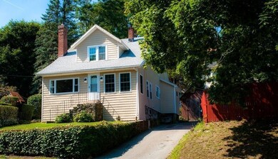 132 Heard St, Worcester, MA 01603 - photo 4