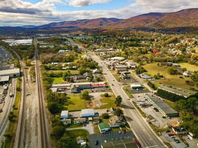 2730 W Main St, Salem, VA 24153 - photo 5