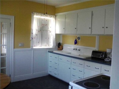 72 Park Place, Burrillville, RI 02859 - photo 4