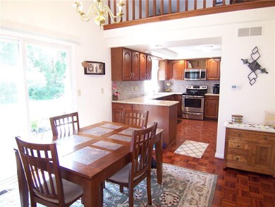 Dining / Kitchen