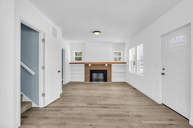 210 E Newkirk St, Tuscola, IL 61953 - photo 7