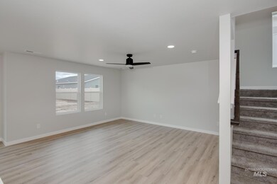 18405 N Strawflower Ave, Nampa, ID 83687 - photo 4