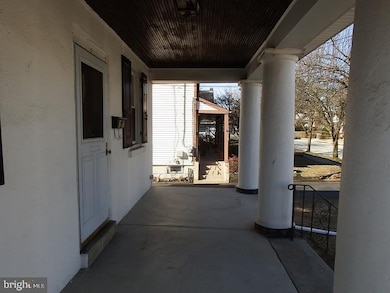 317 Sagamore Rd, Havertown, PA 19083 - photo 2