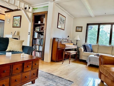 410 Walnut Plain Rd, Rochester, MA 02770 - photo 7