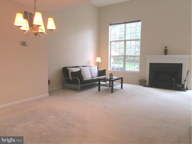 12237 Wye Oak Commons Cir unit 77, Burke, VA 22015 - photo 3