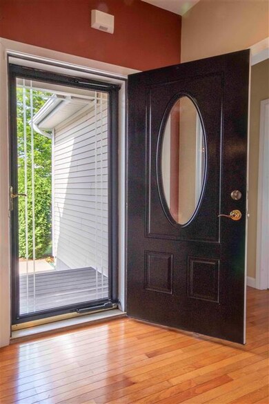 7 Morrison Dr, Londonderry, NH 03053 - photo 3