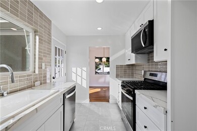 8755 Colbath Ave, Panorama City, CA 91402 - photo 5