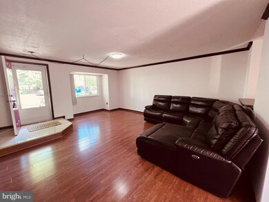 11440 Ledbury Way, Germantown, MD 20876 - photo 6