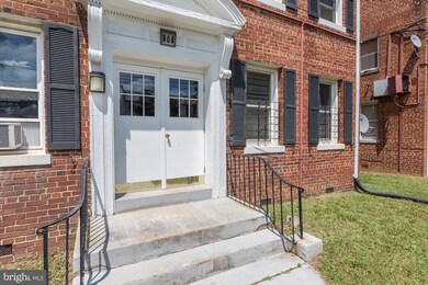 908 Quincy St NE, Washington, DC 20017 - photo 2