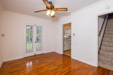 1107 SW Wayne Ave, Topeka, KS 66604 - photo 5