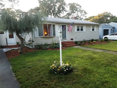 69 Custer St, Warwick, RI 02889 - photo 2