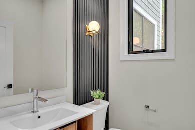 14 Summit St, Newton, MA 02458 - photo 4