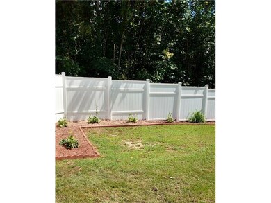 10701 James River Dr, Hopewell, VA 23860 - photo 4