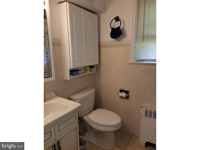 1229 Olive St, Coatesville, PA 19320 - photo 2