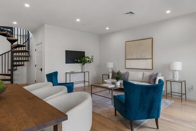 6 Claflin Rd unit 4, Brookline, MA 02445 - photo 3