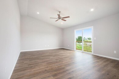 GF2053-i1750-Great Room1