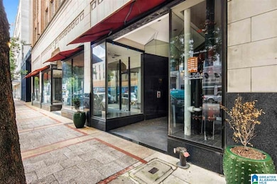 Front Entrance 3rd Ave N