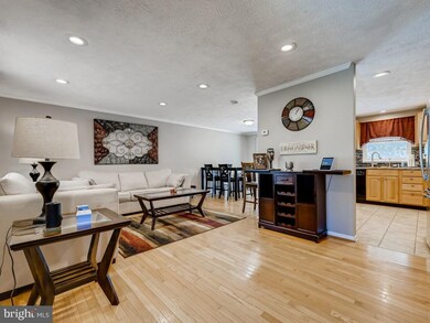 7 Woodmans Ct, Essex, MD 21221 - photo 4