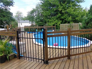 Swimming Pool/Hot Tub/Sauna.
