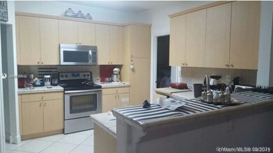 6720 NW 109th Ct, Doral, FL 33178 - photo 6