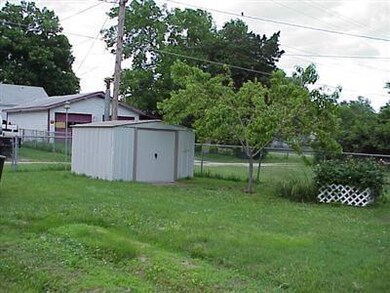 1711 Clark Ave, Parsons, KS 67357 - photo 5