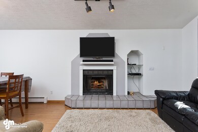 Living Room 7014-FULL
