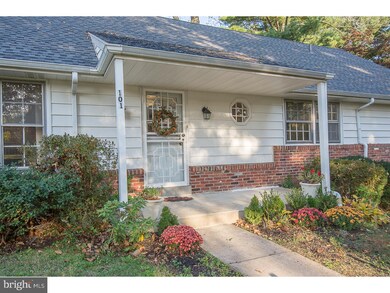 101 Carleton Rd, Wallingford, PA 19086 - photo 2