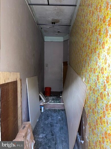 1651 W North Ave, Baltimore, MD 21217 - photo 5