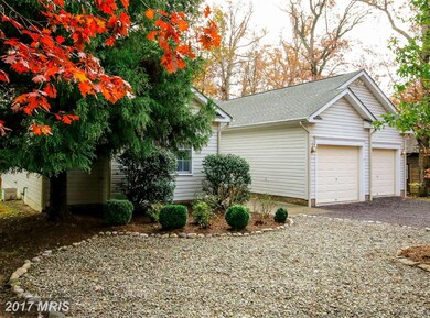 621 Yorktown Blvd, Locust Grove, VA 22508 - photo 2