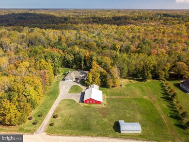 41400 Burnt Mill Dr, Hollywood, MD 20636 - photo 2