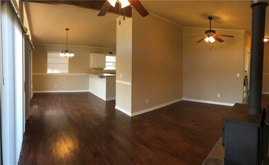 49 Lancaster Dr, Bella Vista, AR 72715 - photo 4