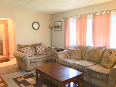 88 N Brinker Ave, Columbus, OH 43204 - photo 2