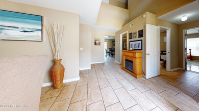 4 - Foyer Area