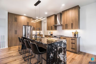 2812 S Dunraven Ave, Sioux Falls, SD 57110 - photo 6