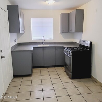 Kitchen1