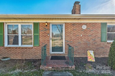 1219 Burke Rd, Shelby, NC 28152 - photo 6