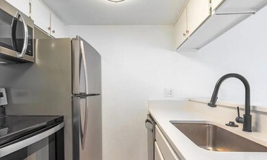 5421 Bryan St unit B108, Dallas, TX 75206 - photo 3