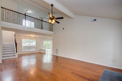 31 S Drifting Leaf Ct, Spring, TX 77380 - photo 4