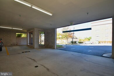 4750 Coyle Rd unit 405, Owings Mills, MD 21117 - photo 5