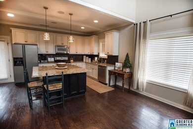 Plenty of room for family to gather