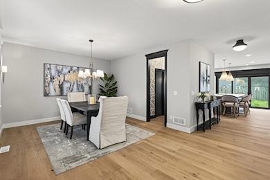 5319 Glenwood Ave, Golden Valley, MN 55422 - photo 6