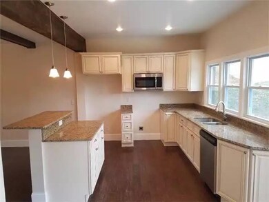 Spacious kitchen